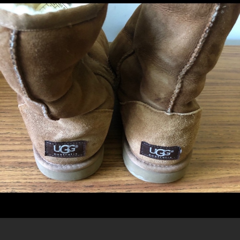 Medium Ugg Boots - image 2